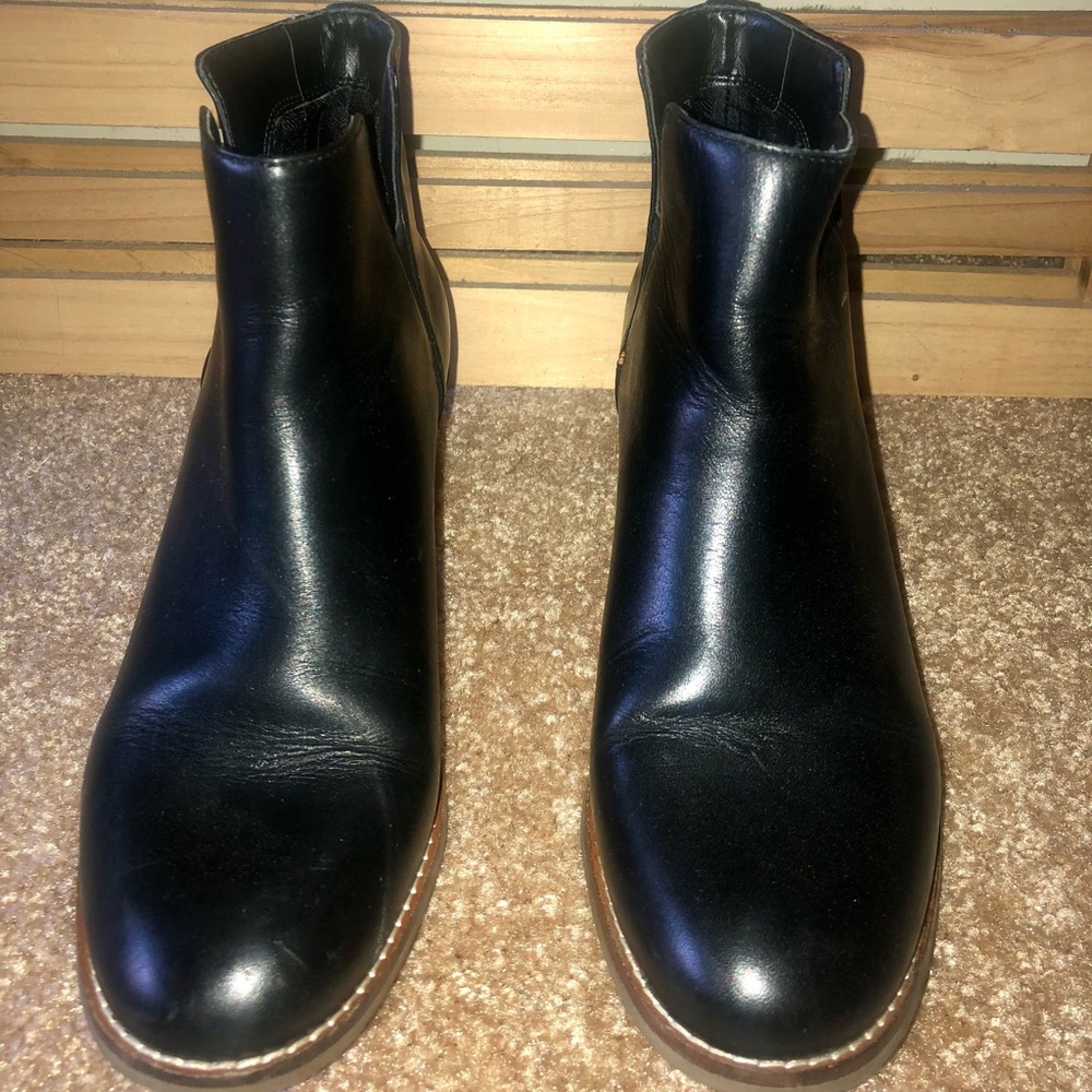 Cole Haan Black Leather Abbot Ankle Booties 7 1/2